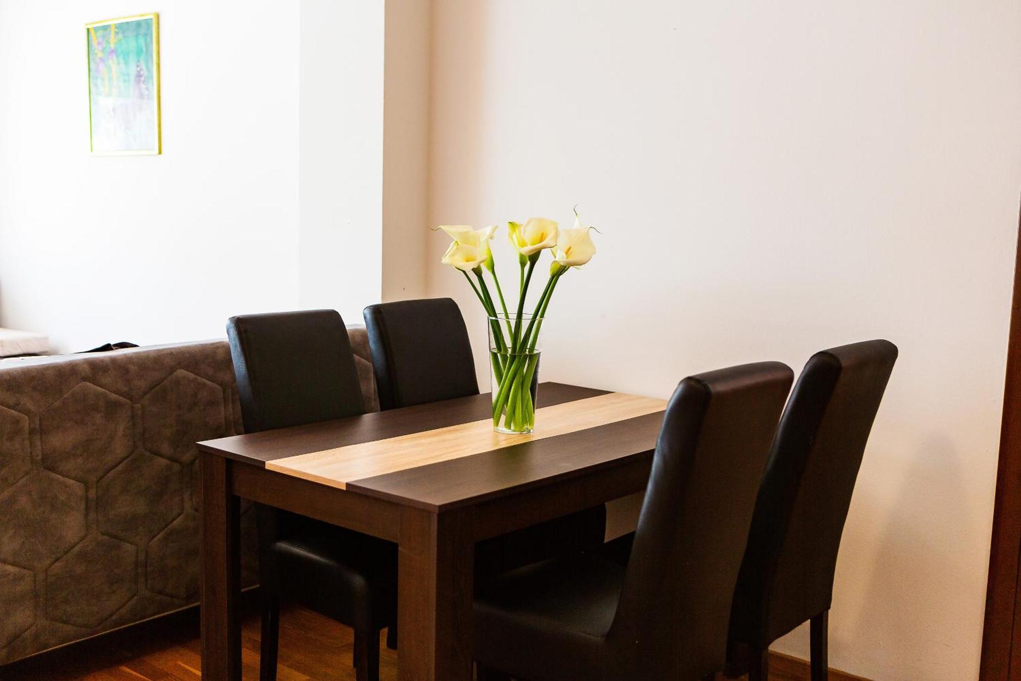 City Montesun Apartments 2 Budva Dış mekan fotoğraf
