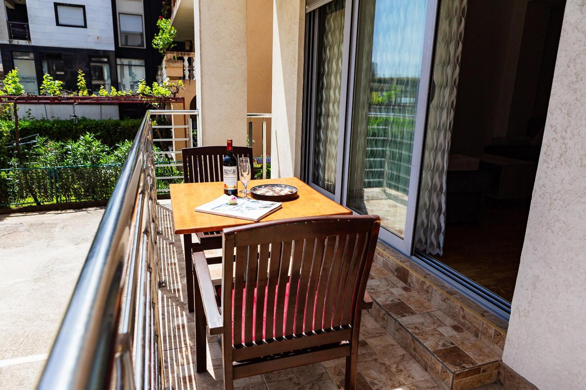 City Montesun Apartments 2 Budva Dış mekan fotoğraf